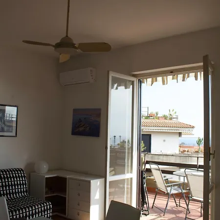 Casa Chiara - Terrazza Mediterranea - Acitrezza Aci Castello